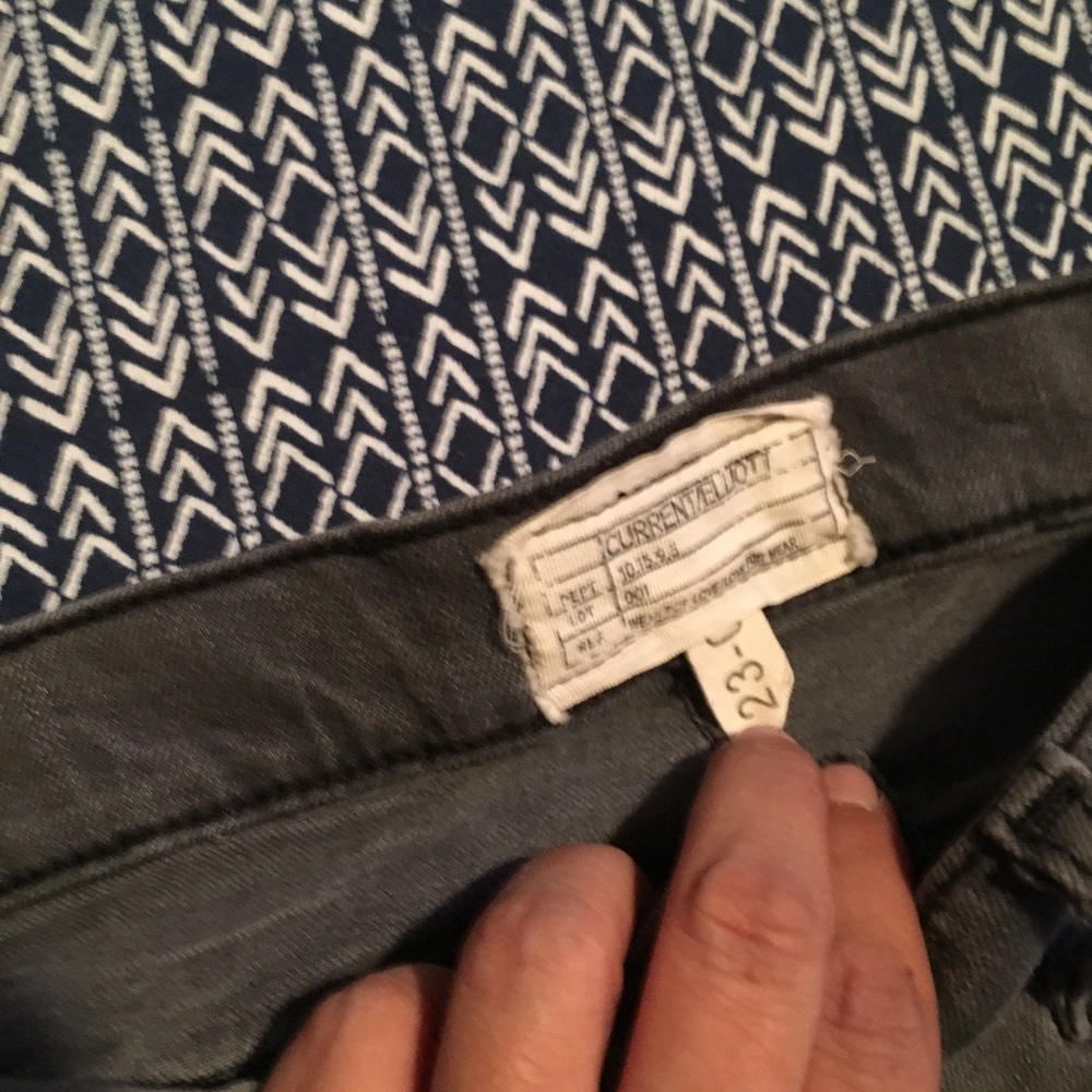 Current Elliot’s Gray - image 4